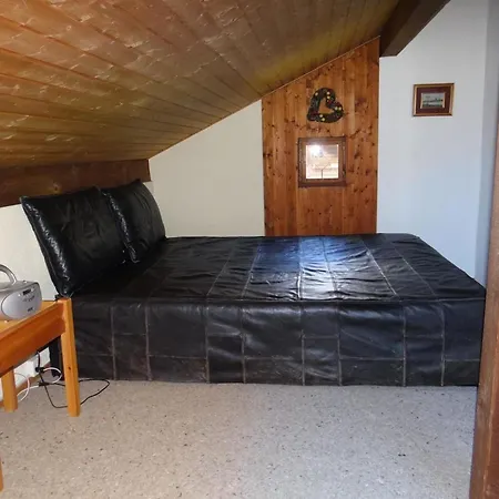 Valentine By Interhome Daire